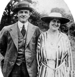 Christy Mathewson and his wife, Jane. Photo courtesy of Neil F. on  Jane Stoughton Mathewson's Find A Grave page.